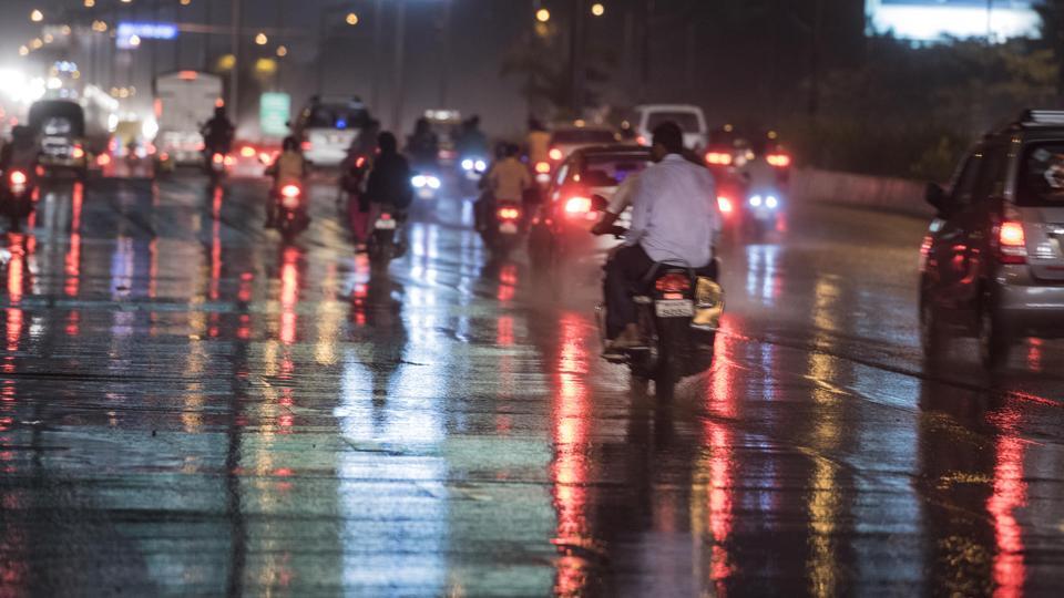Mumbai records another spell of premonsoon showers Mumbai news