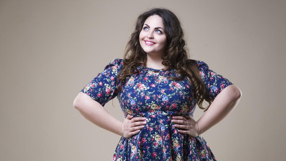 Curvy girls, take note: Here are 8 fashion tips to look your best