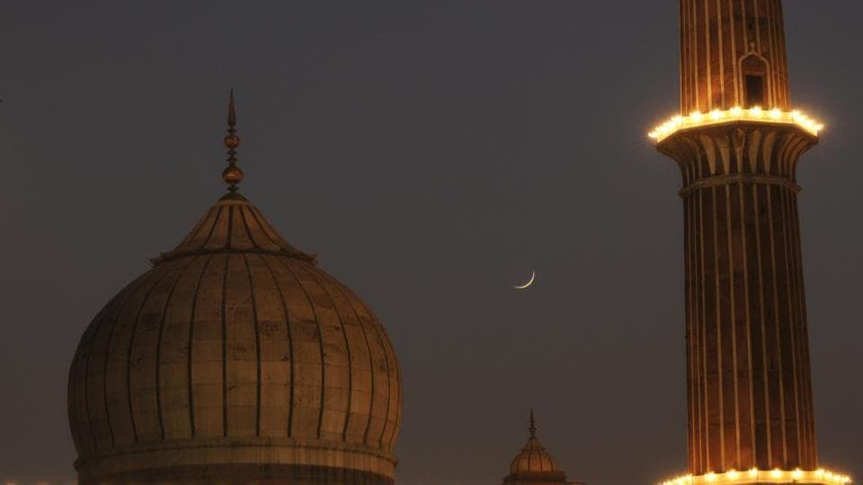 Moon sighted, EidulFitr to be celebrated across India today Latest