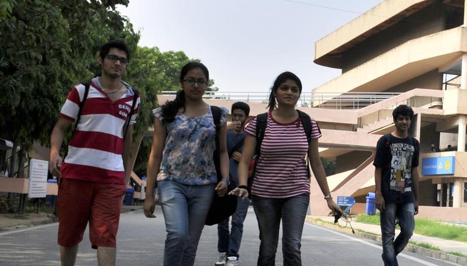 IIT Admissions: Number Of Women Joining Engineering Goes Up In 2017 ...