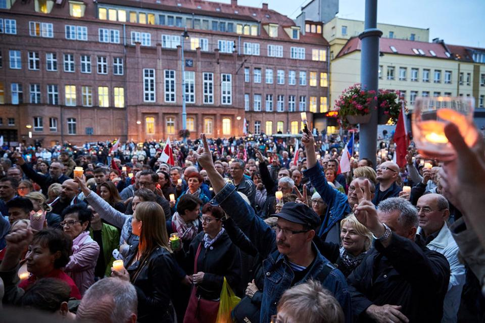 Poland S Senate Approves Controversial Court Reform World News Hindustan Times