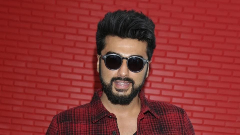Mubarakan Box Office Arjun Kapoor Film Dips After Super Sunday Hindustan Times #repost @viralbhayani with @repostapp ・・・ yes even he has got rid of his boring attire and go. mubarakan box office arjun kapoor film
