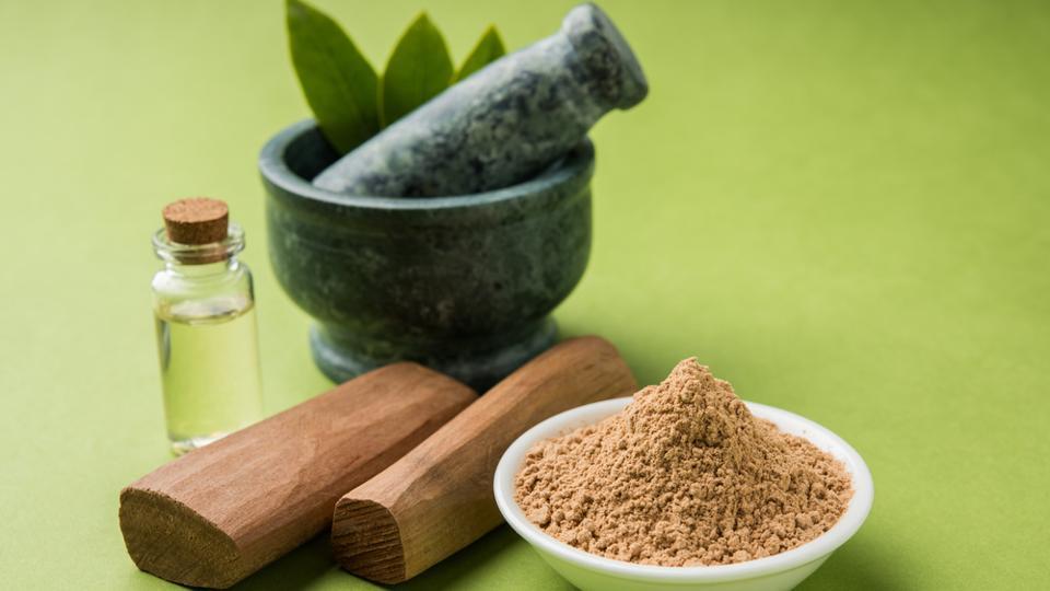 5 Reasons You Should Start Incorporating Sandalwood In Your Beauty Regime Right Now Fashion Trends Hindustan Times