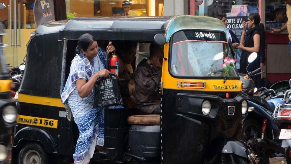 Maharashtra government extends taxi fare review panel’s deadline to