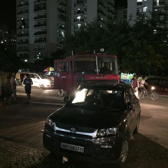 8 injured in compressor blast at eatery near posh Noida highrise