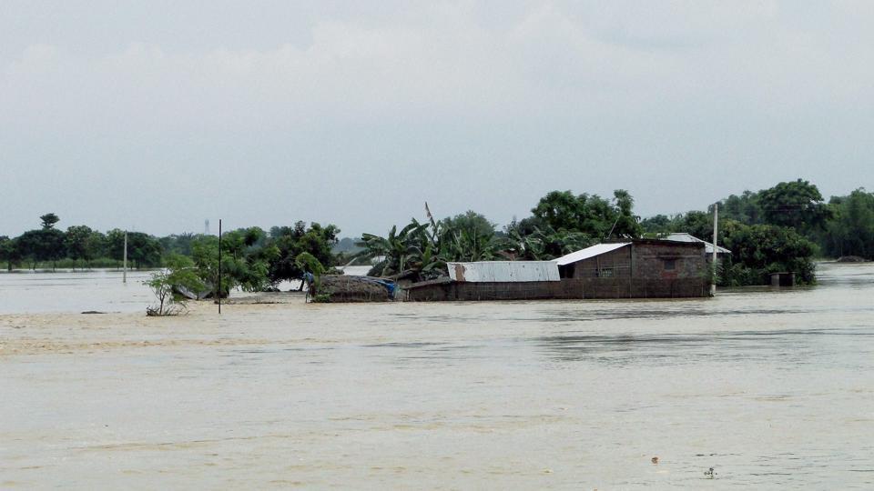 As Kosi swells, people of Saharsa in flood ravaged Bihar panic and ...