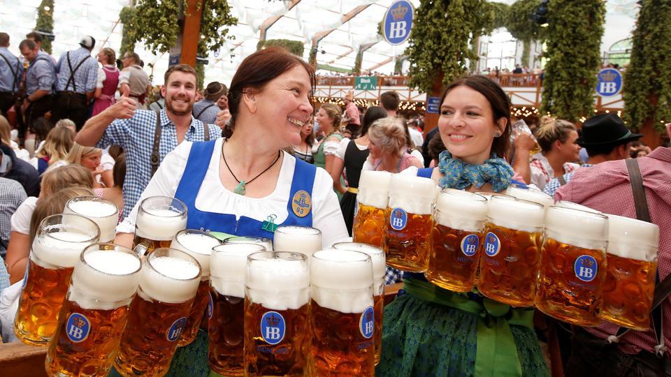 Photos| Oktoberfest 2017: World’s biggest beer binge begins in Munich ...