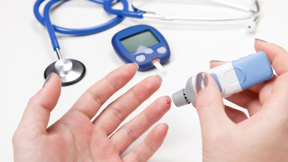 Worried about diabetes? Here are three ways to control the disease | Health  - Hindustan Times