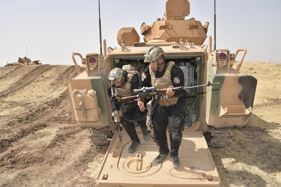 Iraqi military preparing to take control of Kurdish borders | World ...