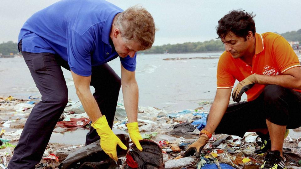 Mumbai’s Versova beach mess: Centre steps in, promises help after clean ...