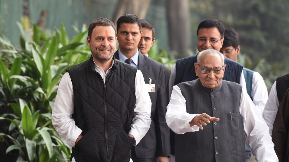 Rahul Gandhi to rely on a mix of young and the old | Latest News India ...
