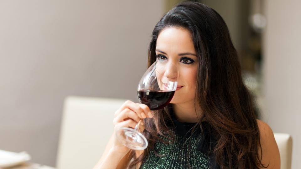 More reasons to drink wine. Drinking wine can stimulate your brain more ...