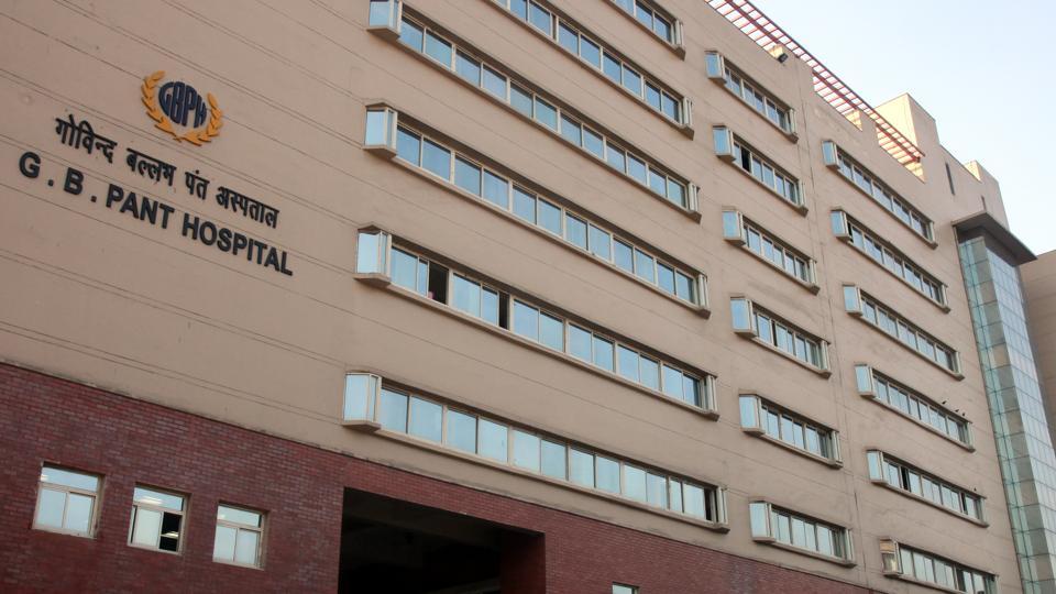 Delhi govt to reserve 50 beds at its super speciality hospital for its