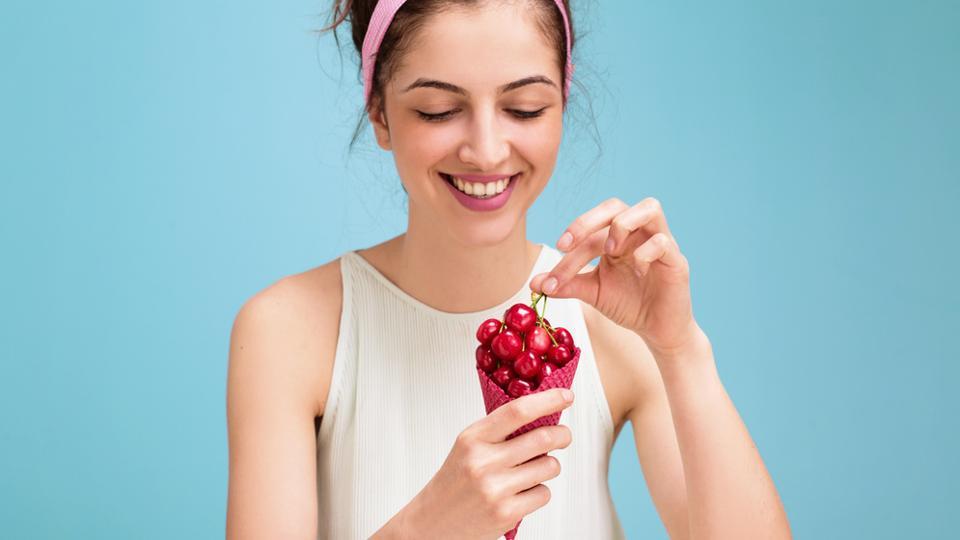 Want An Easy Way To Lose Weight Eat Cherries And Avoid Alcohol Before