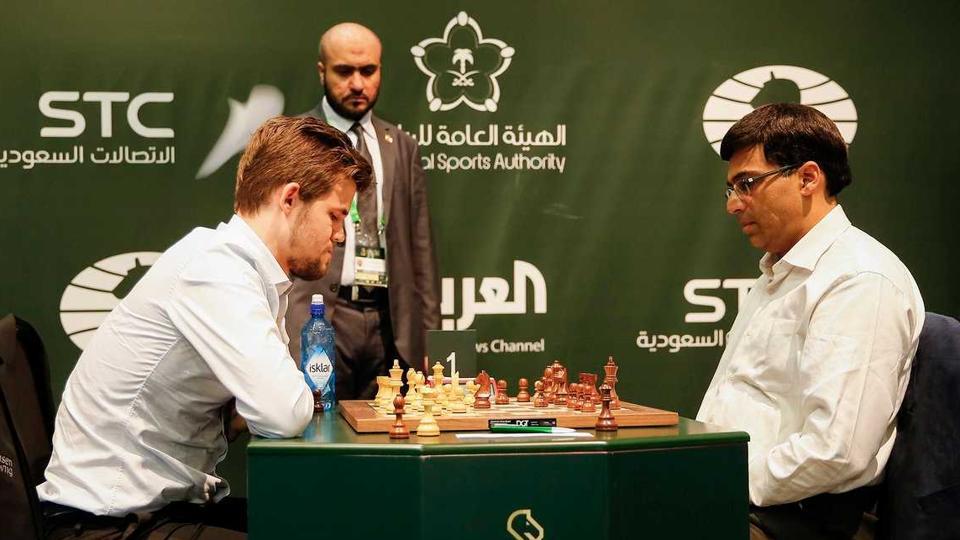 Grand Chess Tour 2019: Magnus Carlsen defeats Viswanathan Anand in round 7