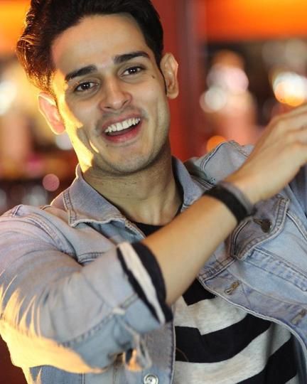 Bigg Boss 11 Here S What Priyank Sharma Has To Say About Former Girlfriend Divya S Allegations Hindustan Times He has a younger sister named anushka. bigg boss 11 here s what priyank