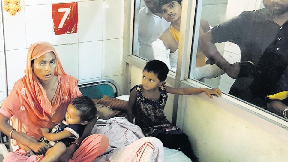 Bihar man accused of throwing four daughters from moving train arrested