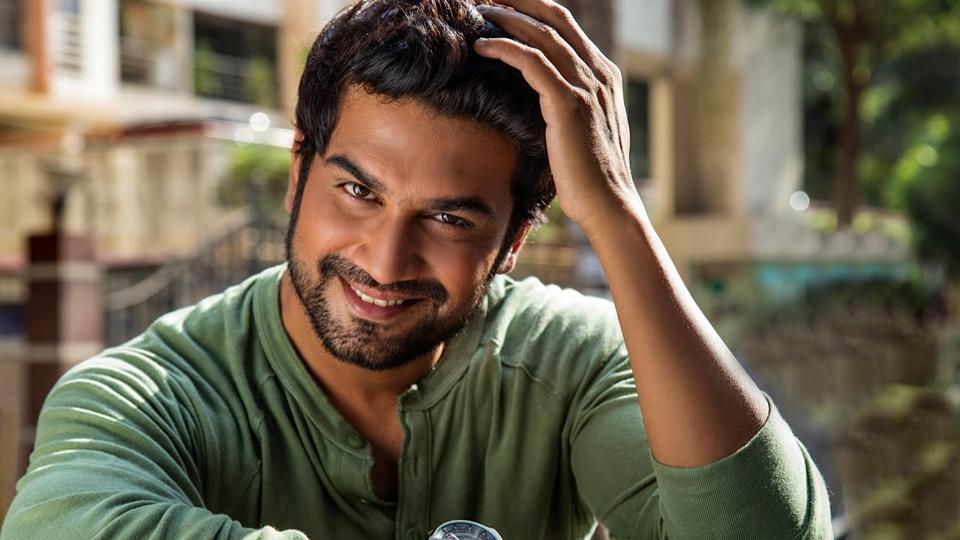 Sharad Kelkar On Baahubali I Can Proudly Tell My Daughter That I Was Part Of A 500 Crore Film Hindustan Times Sanjay's wife manyata dutt was requested to do the mahurat clap for the film. sharad kelkar on baahubali i can