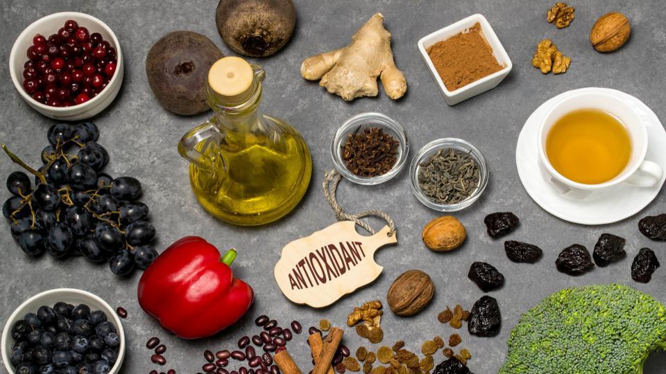 Live longer 8 tips to slow down ageing with antioxidantrich food Health Hindustan Times