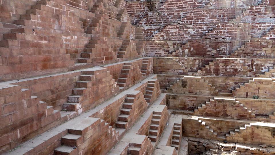 How India’s ancient stepwells started fading into oblivion | Hindustan ...