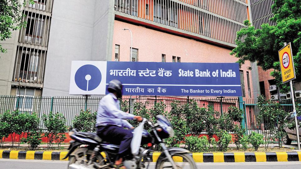 Sbi Hikes Interest Rates On Bulk Deposits Of Over Rs 1 Crore Hindustan Times 4602