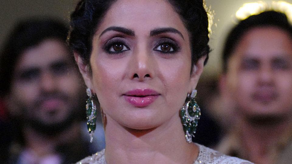Actress Sridevi Xxx Video - Sridevi's death due to accidental drowning, embalming delayed till Tuesday:  Updates | Bollywood - Hindustan Times