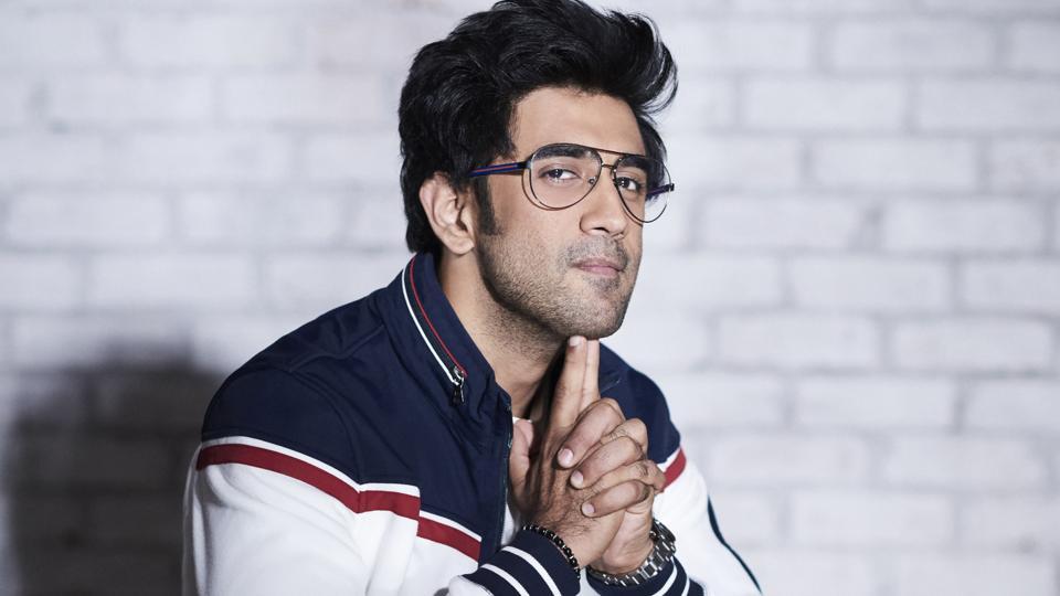 Amit Sadh On Working With Big B Salman And Akshay I Ve Learned A Lot About Life From These Amazing People Hindustan Times Download video kualitas sd 360p 480p dan hd 720p kualitas gambar jernih dan tajam. amit sadh on working with big b salman