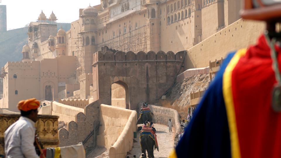 Rajasthan Government To Hand Over Upkeep Of Amer Nahargarh Forts To Private Companies Hindustan Times Along with amer fort and jaigarh fort, nahargarh once formed a strong defence ring for the city. rajasthan government to hand over