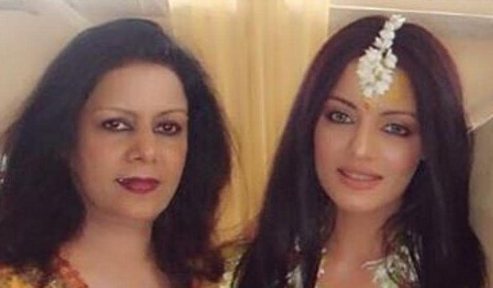 Celina Jaitly’s Mom Loses Battle Against Cancer, Actor Shares A ...