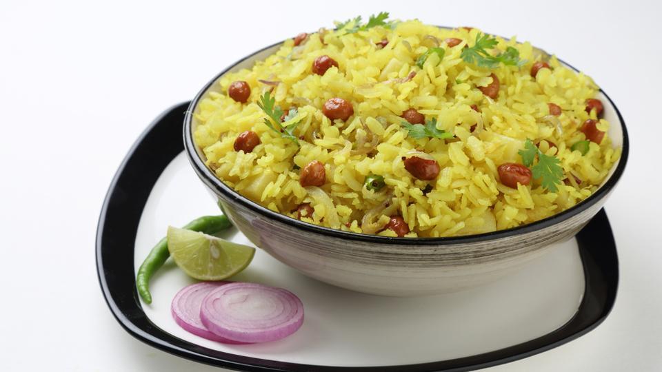 healthiest-breakfast-fitness-experts-say-poha-in-the-morning-will-help