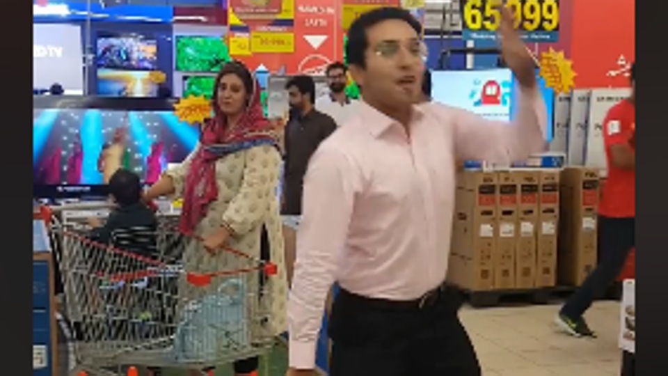 Here’s why people are going gaga over a young Pakistani’s dance moves