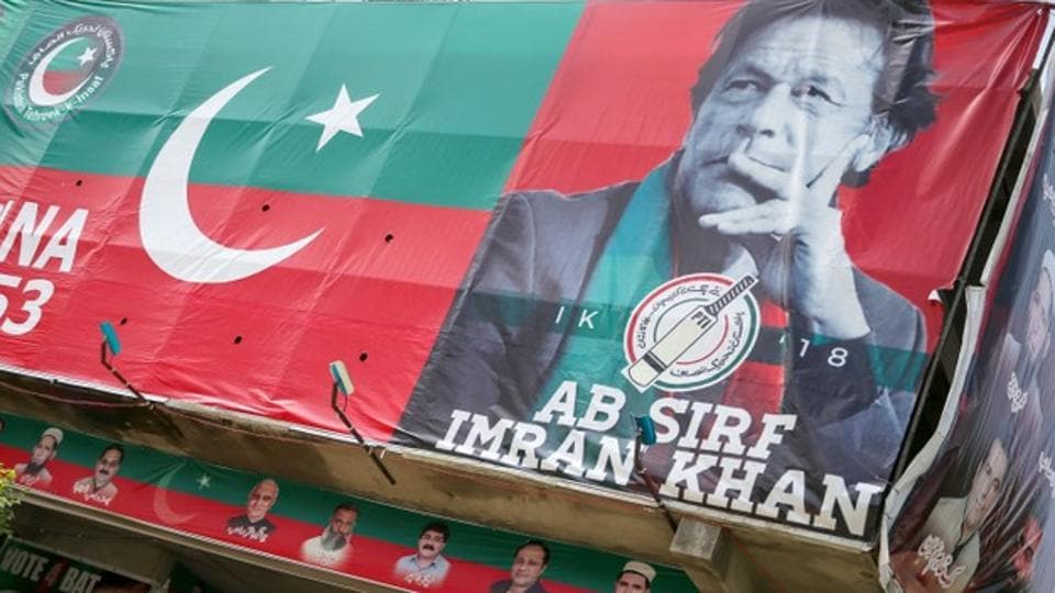 Imran Khans Pti Emerges Largest Party With 116 Seats In Pakistan