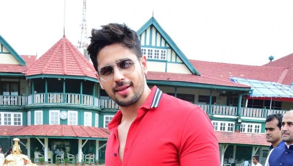Sidharth Malhotra Feels It Is An Emotional Responsibility To Play Vikram Batra In Biopic Hindustan Times The film is set to hit the screens on july 2, 2021. play vikram batra in biopic
