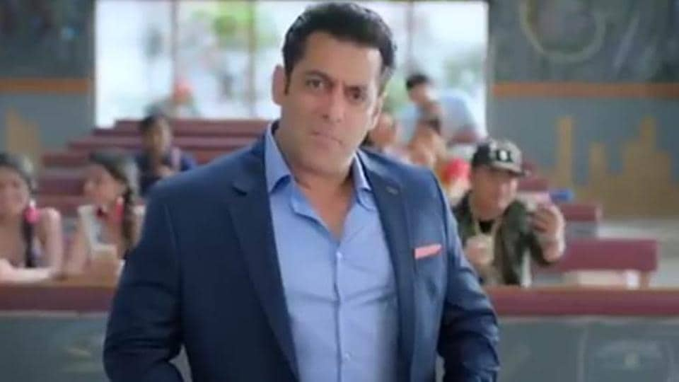 Salman Khan's new promo indicates Bigg Boss 14 'paltega 2020 ka scene';  watch video - Times of India