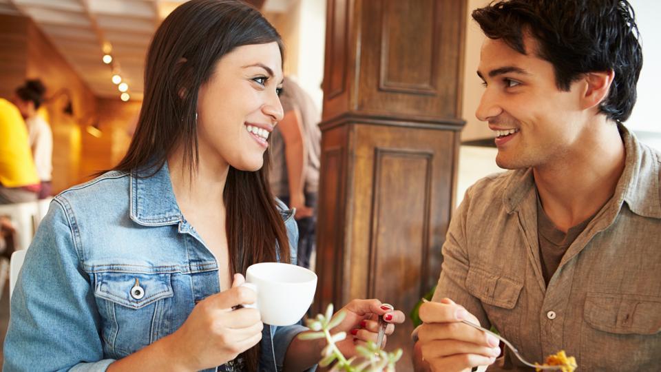 Here's why you need humour compatibility in your relationships | Hindustan  Times