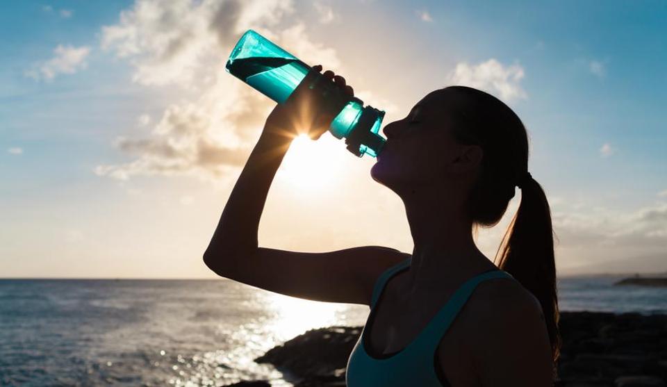 Dehydration Alters Human Brain Shape And Activity What 39 S Goin On Qatar