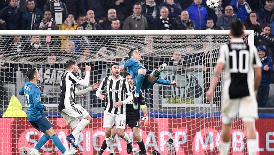 Cristiano Ronaldo Bicycle Kick vs Juventus at Champions League last night —  Hive