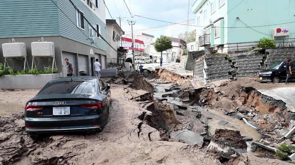 Strong earthquake triggers landslides in Japan, death toll rises to 18