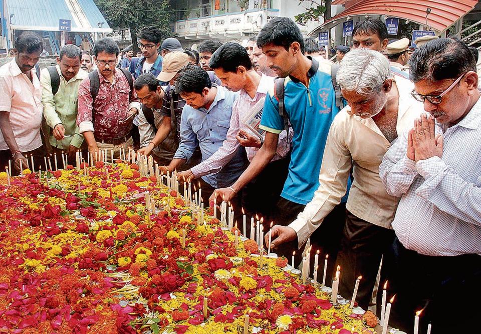 Mumbai says a prayer for victims of Elphinstone Road stampede Mumbai