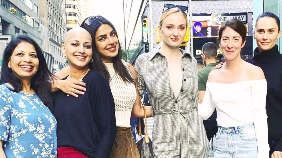 Priyanka Chopra, Sonali Bendre, Sophie Turner set squad goals in new pic from New York