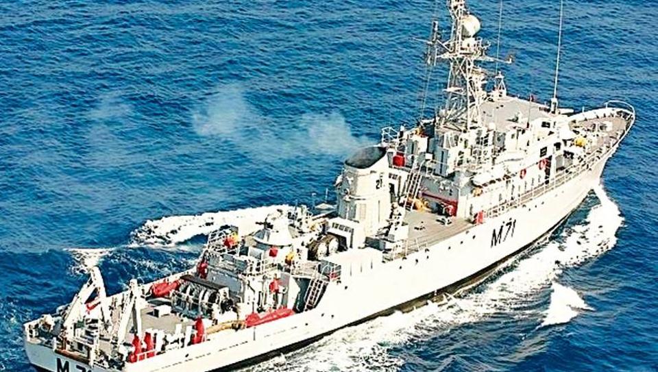 Defence ministry to float tender for 12 minesweepers | Latest News India - Hindustan Times Defence ministry to float tender for... 