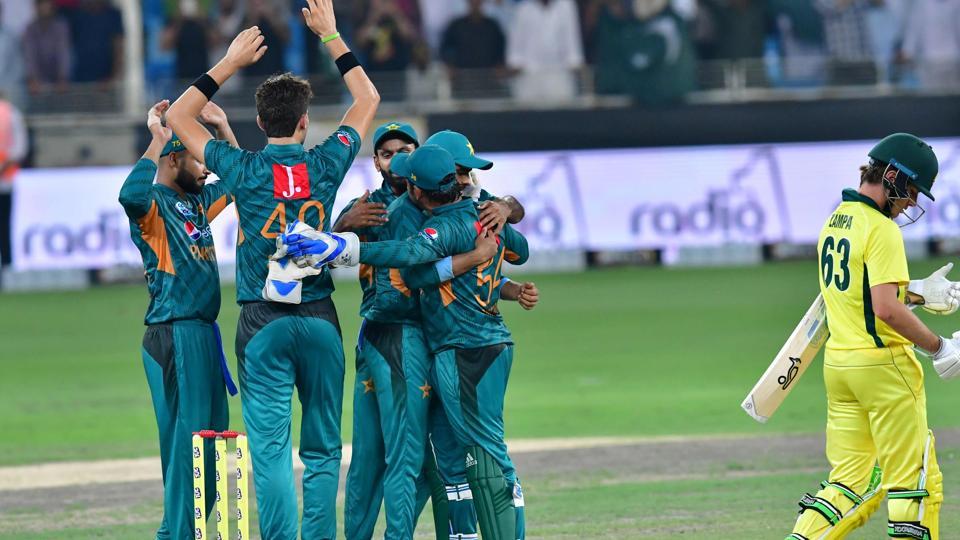 Pakistan vs Australia 3rd T20 in Dubai PAK win by 33 runs, take series