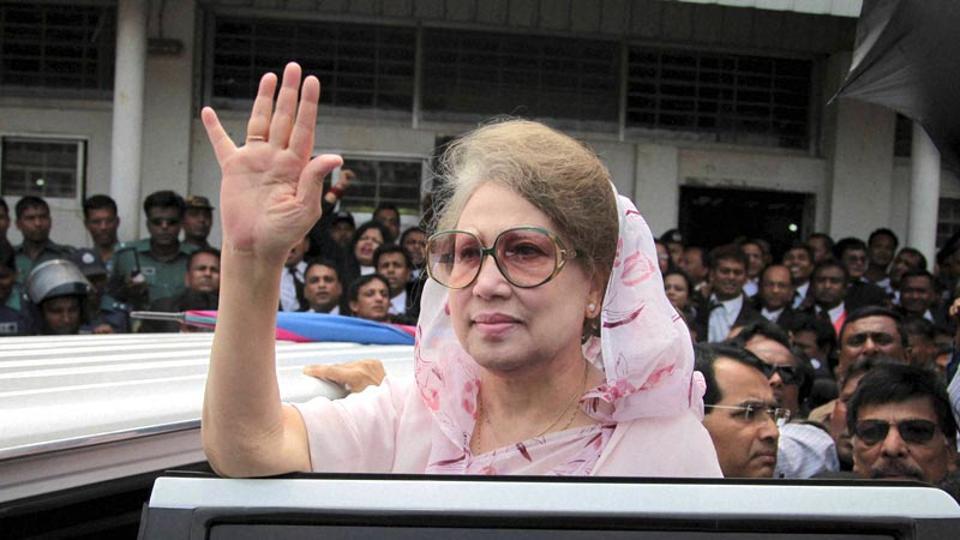 Bangladeshs Ex Pm Khaleda Zia Jailed For 7 Years In Corruption Case World News Hindustan Times 8015