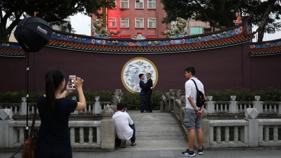 Photos: Taiwan's same-sex marriage referendum divides families | Hindustan  Times