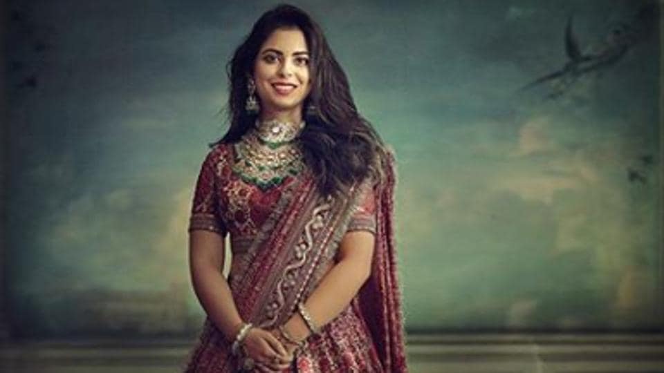 Isha Ambani just wore a Peter Pan collared blouse with her lehenga and it's  breaking the internet - Times of India