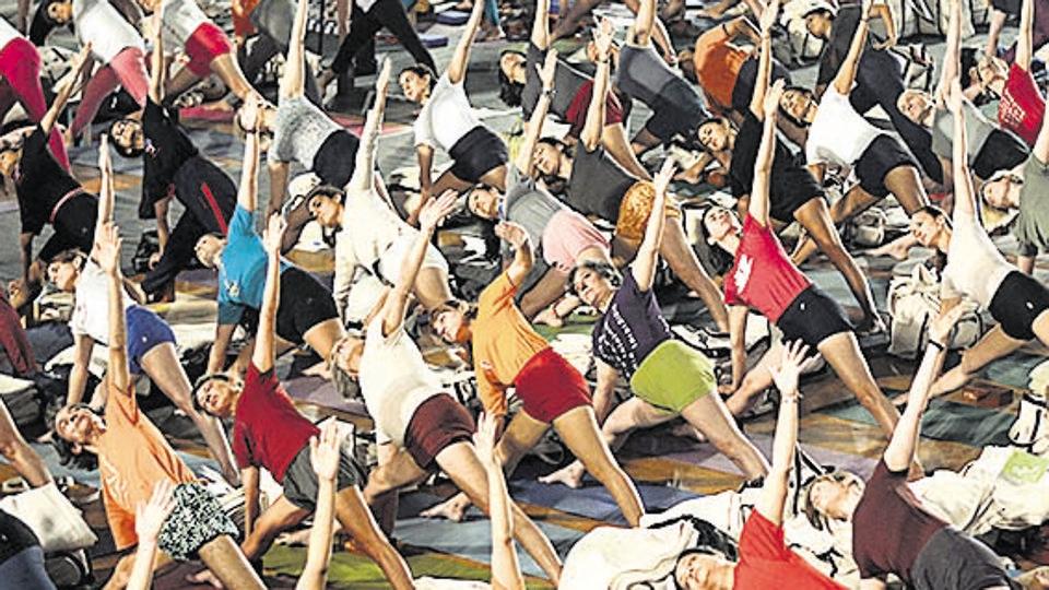 12day exposition of Iyengar yoga organised in Pune Hindustan Times