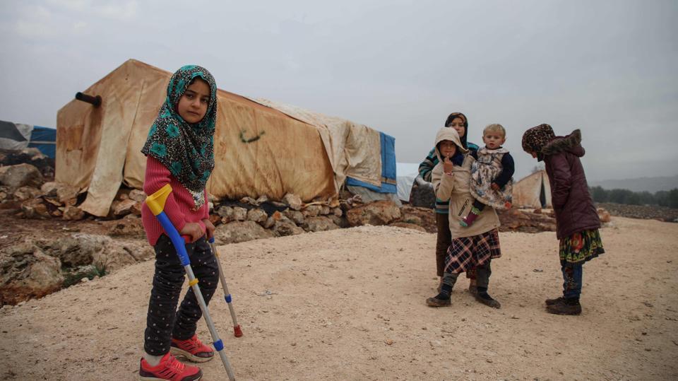 Photos Born Without Legs Syrian Girl Ditches Tin Stumps For 