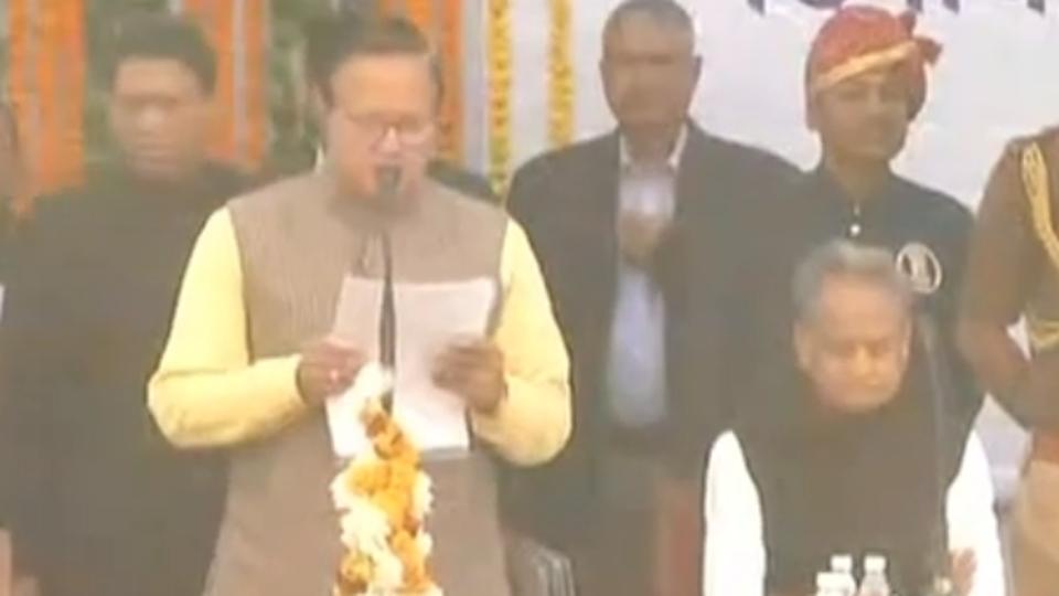 Ashok Gehlot adds 13 10 state ministers to Rajasthan