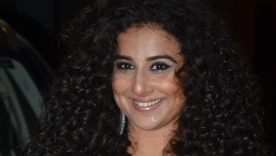 On Vidya Balan S 40th Birthday Her Family Goes Retro To Celebrate See Pics Hindustan Times We bring you some of her rare and candid images from the bollywood actress vidya balan smiles as she watches a fashion show in kolkata. on vidya balan s 40th birthday her