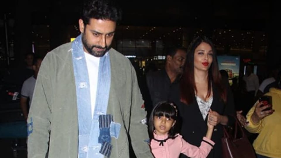 Aishwarya Rai, Abhishek Bachchan and Aaradhya all set for a family trip.  See pics - India Today